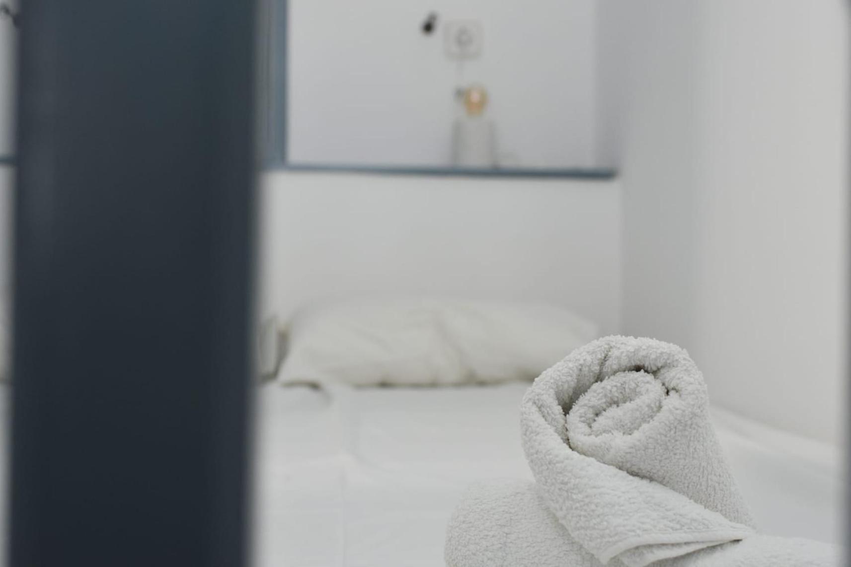 Cute Seafront Escape For 3 Apartment Patmos Town