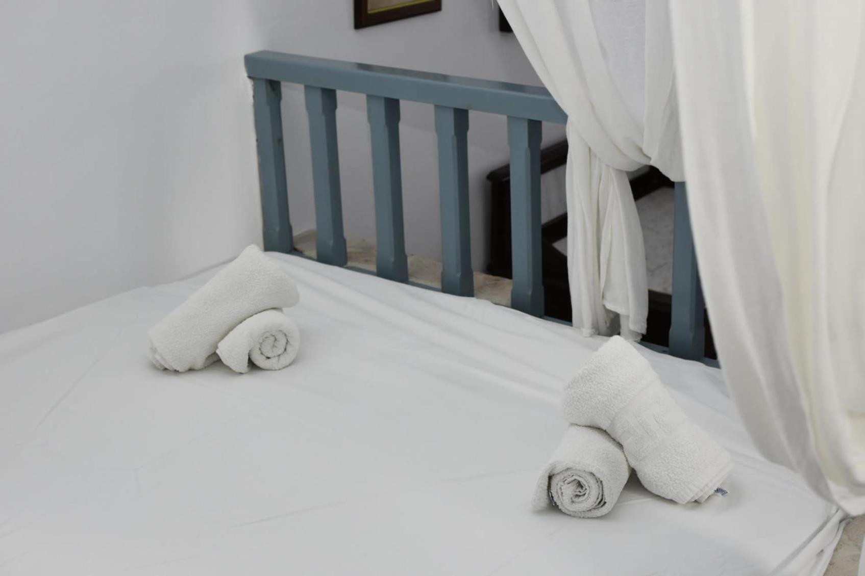 Apartment Cute Seafront Escape For 3 *